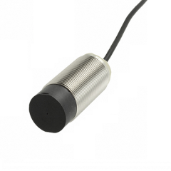 OMRON E2B-M18KN16-WP-C1 2M İndüktif Sensör